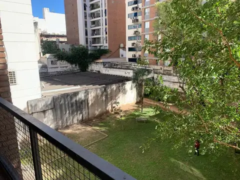 Departamento Dos Dormitorios en Alquiler en B° Centro
