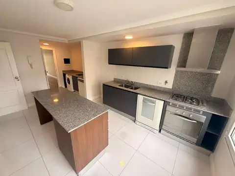 Departamento 4 ambientes con 3 baños