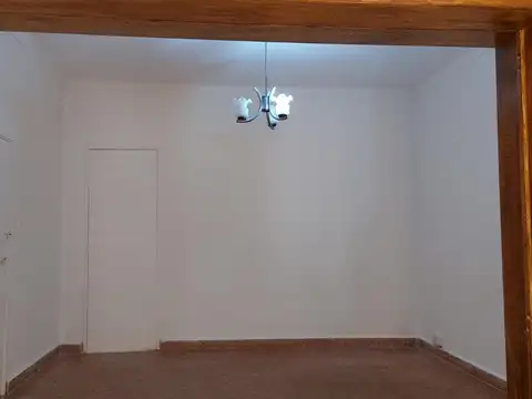 Departamento en Alquiler en Santos Lugares, $ 360.000