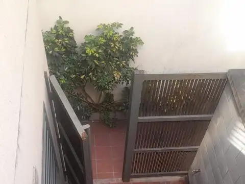 Depto Tipo Casa en Alquiler de 2 ambientes