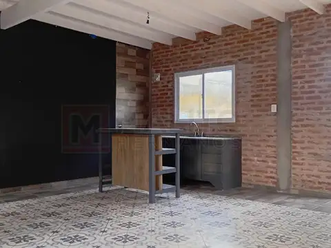 Depto Tipo Casa en Venta de 3 ambientes