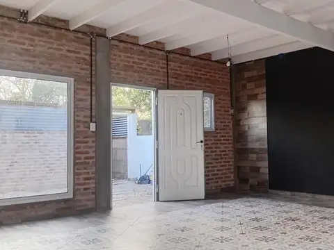 Depto Tipo Casa 3 ambientes con 1 baño
