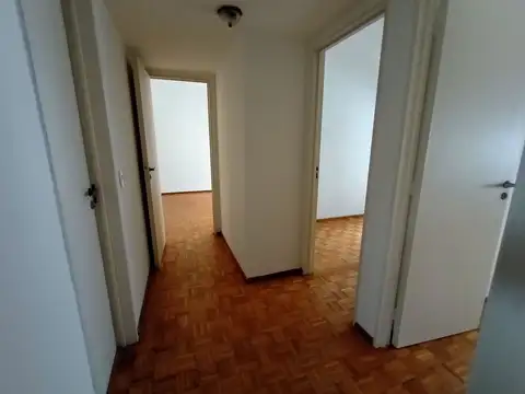 Departamento en Alquiler en Microcentro, $ 800.000