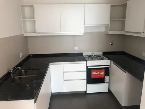 Departamento en Venta en Olivos Vias/Rio, USD 195.000