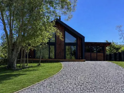 Venta casa Villa La Angostura