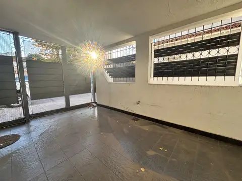 Casa en Venta en Villa Sarmiento, USD 99.000