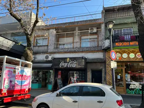 Exc. 4 ambientes con patio - VENTA