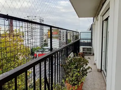 DEPTO 3 AMB DEP SERV FTE BALCON CORRIDO PARRILLA 4 BAÑOS-PATERNAL