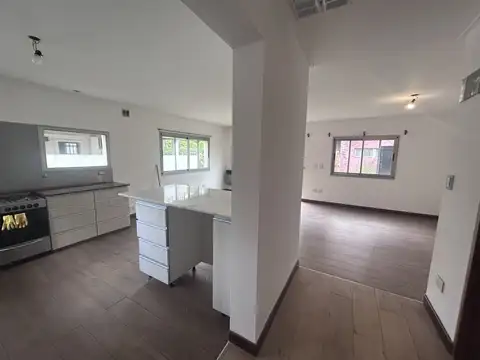 Casa en Alquiler de 3 dormitorios
