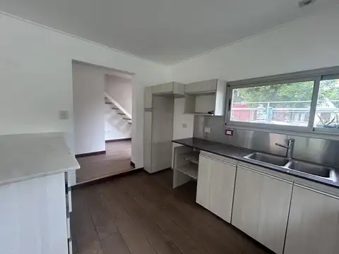 Calle 28 bis entre 488 y 489 4300, Piso 1
