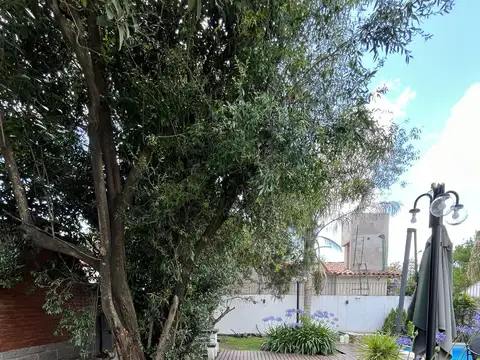 Casa 2 ambientes con 1 baño