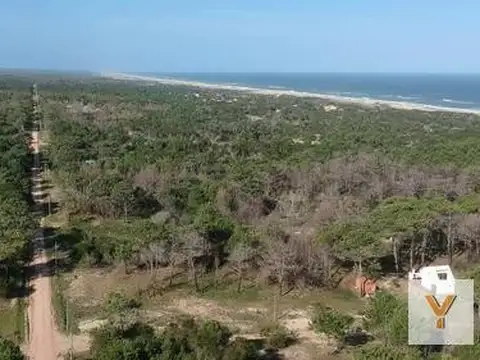 Terreno en Venta 15  mts Frente