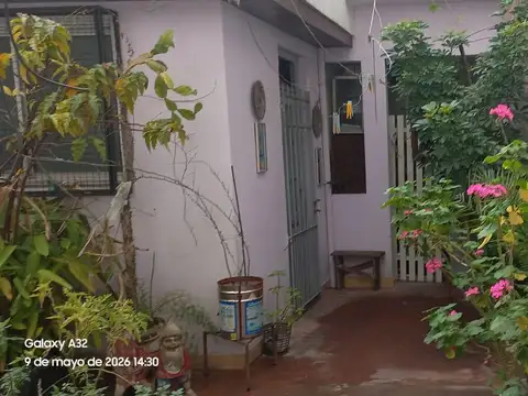 Casa 6 ambientes con 3 baños
