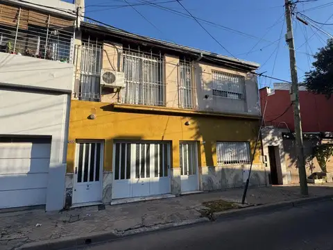 Casa de 2 dormitorios en Venta en Echesortu Rosario