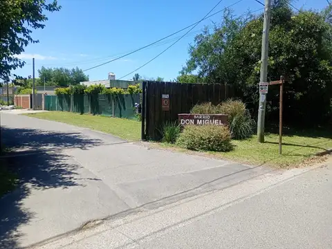 Terreno en Venta en Loma Verde, USD 48.000