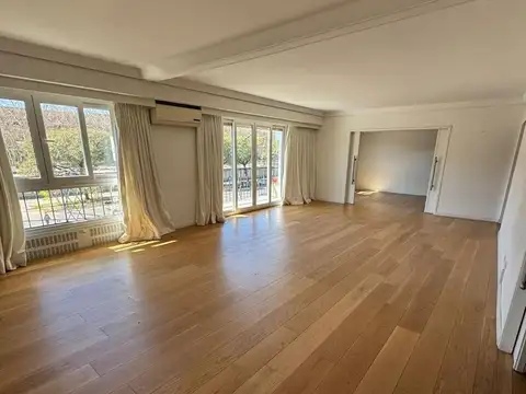 VENTA Departamento 5 ambientes en Las Cañitas