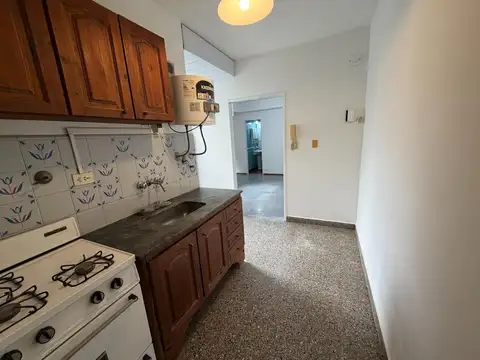 Departamento en Alquiler en Santos Lugares, $ 600.000