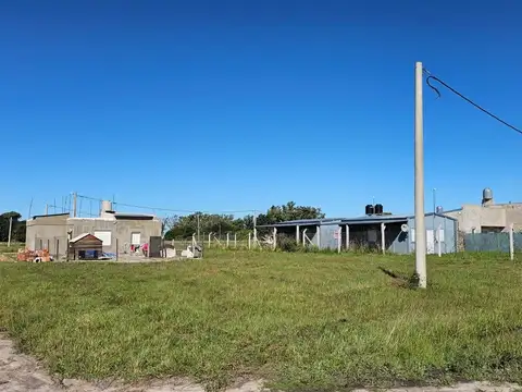 Se vende Terreno en Esquina - Malabrigo