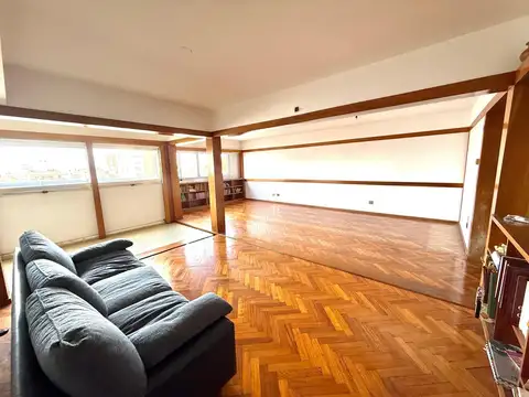 Departamento en Venta de 5 ambientes