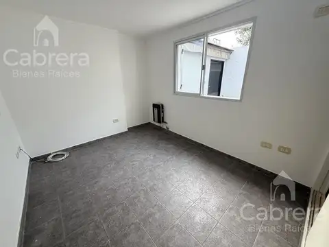 Depto Tipo Casa en Venta 8 años