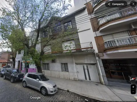 Lote propio 9,45x16,70 Zonificación USAA  PB   7 pisos   2 retiros TOMARIAN METROS 