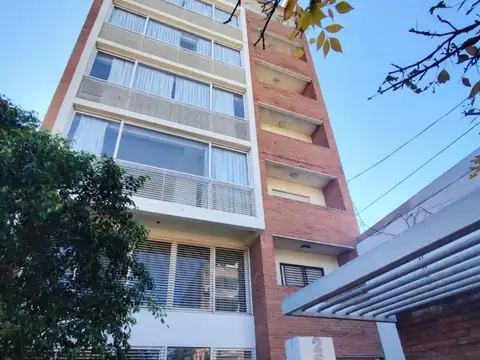 Venta departamento 2 ambientes con balcon
