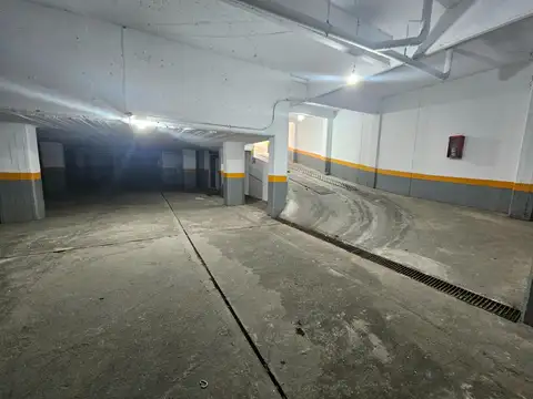 Cochera en Venta con acceso Rampa Fija