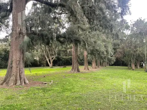 Terreno con Casa Quinta Soñada en Venta – Barrio Los Jazmines, Del Viso!