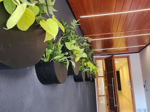 Domingo F. Sarmiento 1300, Piso 2