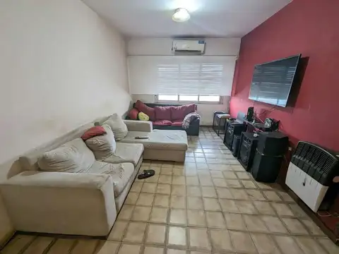 Prensa Argentina 1800 , Piso 4