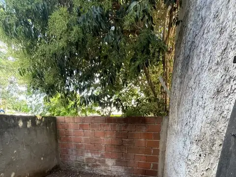 Depto Tipo Casa en Alquiler de 1 dormitorio