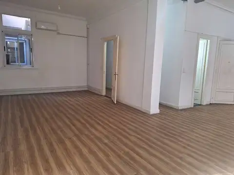 Avenida Santa Fe 1500, Piso 1
