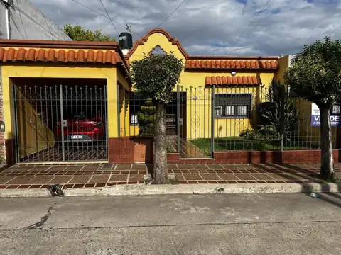 Casa en Villa Cabrera - Pozo y Silva al 1900