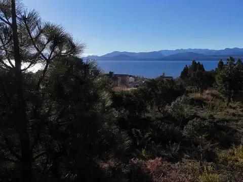 Terreno en solares con vista al lago