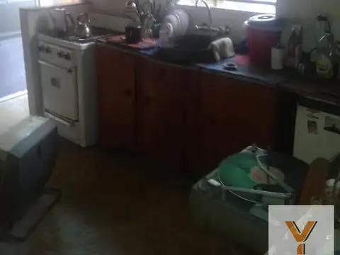 Casa 3 ambientes con 1 baño