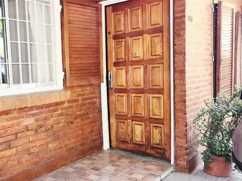 Casa en Venta en Don Torcuato, USD 137.000