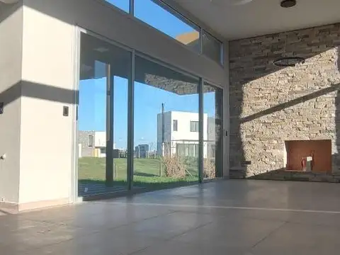 Casa en Venta 2 años