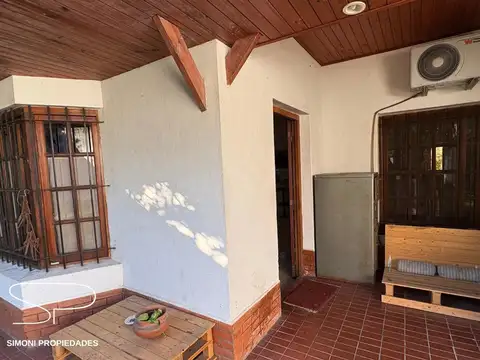 Casa 4 ambientes con 1 baño