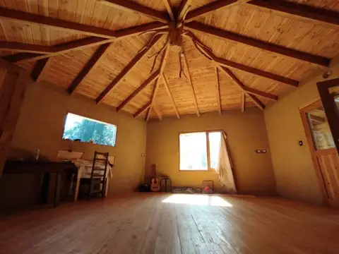 Casa 2 ambientes con 1 baño