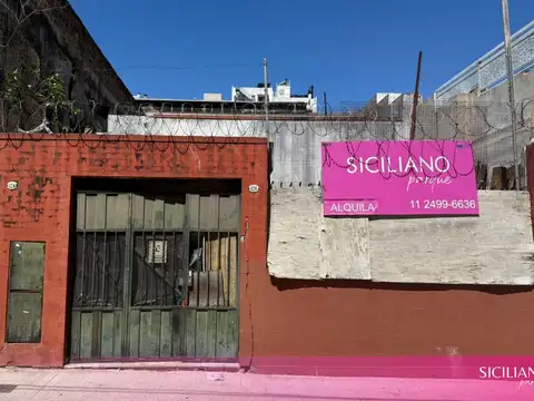 Casa en Alquiler en Parque Chacabuco, USD 2.800