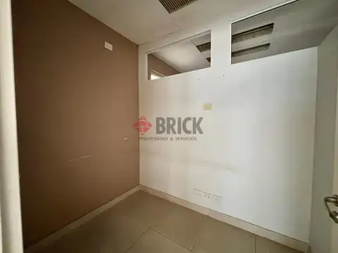 Oficina en Venta 40 años