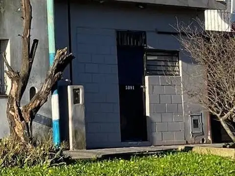 Venta Local o departamento 1 ambiente. Zona Falcuho y Malvinas