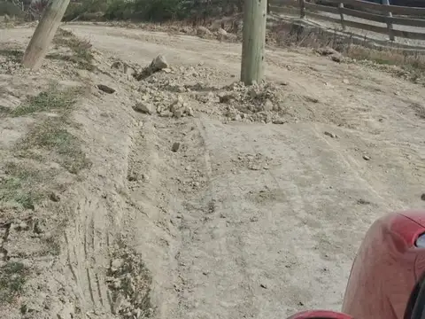 Excelente Terreno camino al Lago