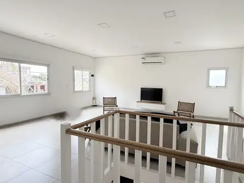 Depto Tipo Casa en Venta 6 años