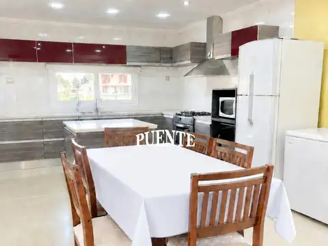 Casa en Venta de 4 dormitorios