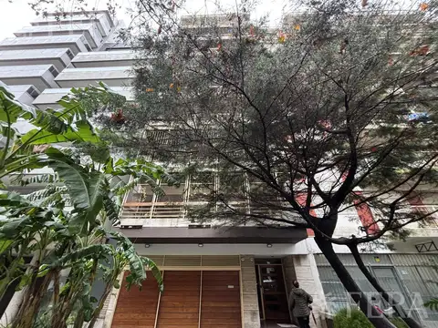 Avenida Juan Bautista Alberdi 2100