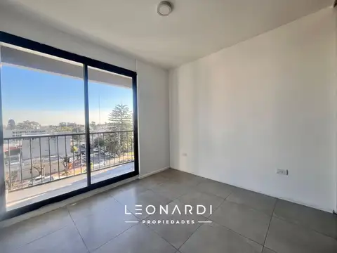 Departamento en Alquiler con 1 cocheras