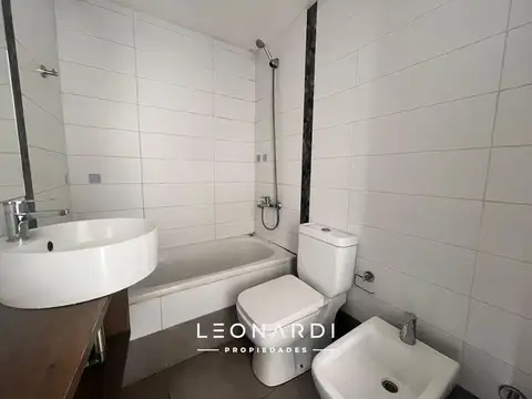 Departamento en Alquiler en Centro, $ 670.000
