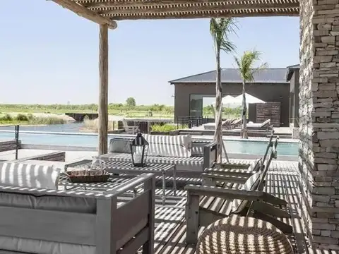 VJO. Venta lote a la laguna en El Naudir Aguas Privadas