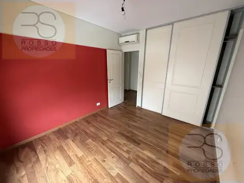 Departamento Semi Piso de Primera Categoría 4 Ambientes en Alquiler - Ramos Mejia